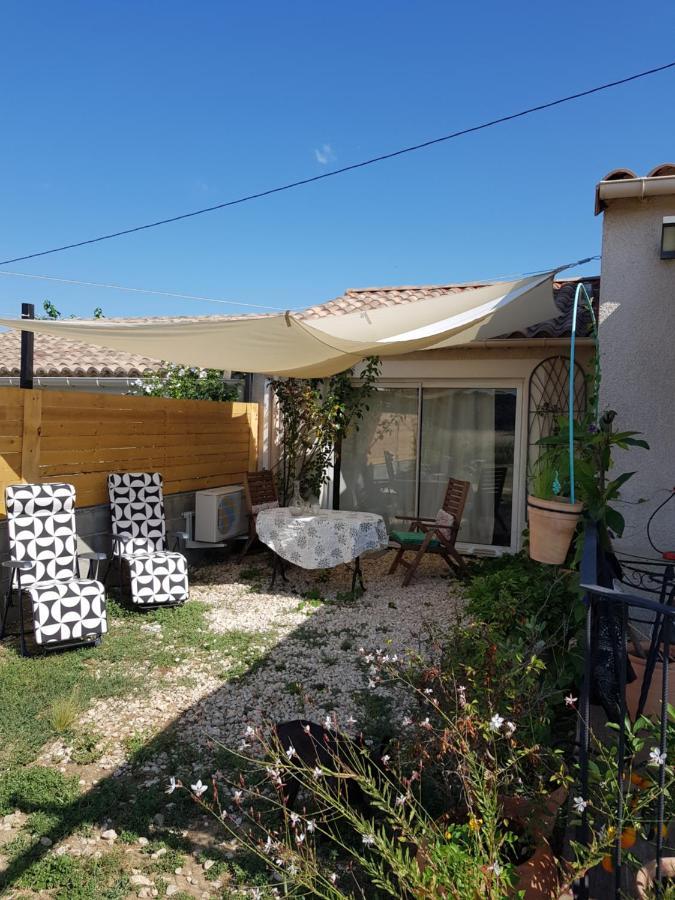 La Poussiniere Ξενοδοχείο Aigueze Εξωτερικό φωτογραφία